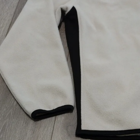 Izod Cream and Black Zip-Up Sweater - Picture 11 of 17